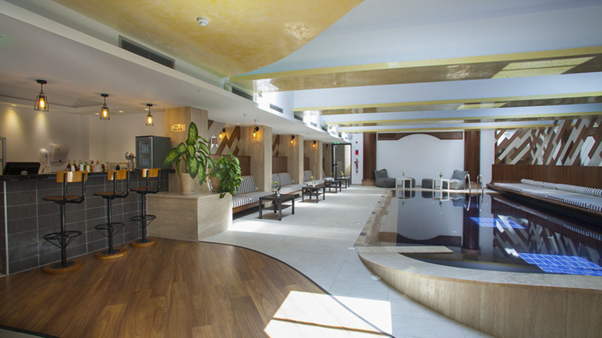 Cavo Maris Beach Hotel